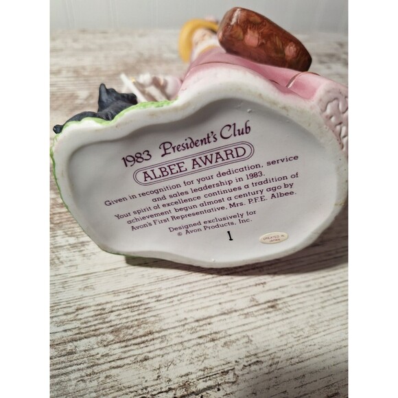 Vintage 1983 Avon Mrs Albee Presidents Club Award Porcelain Figurine Scottie Dog - Picture 7 of 11